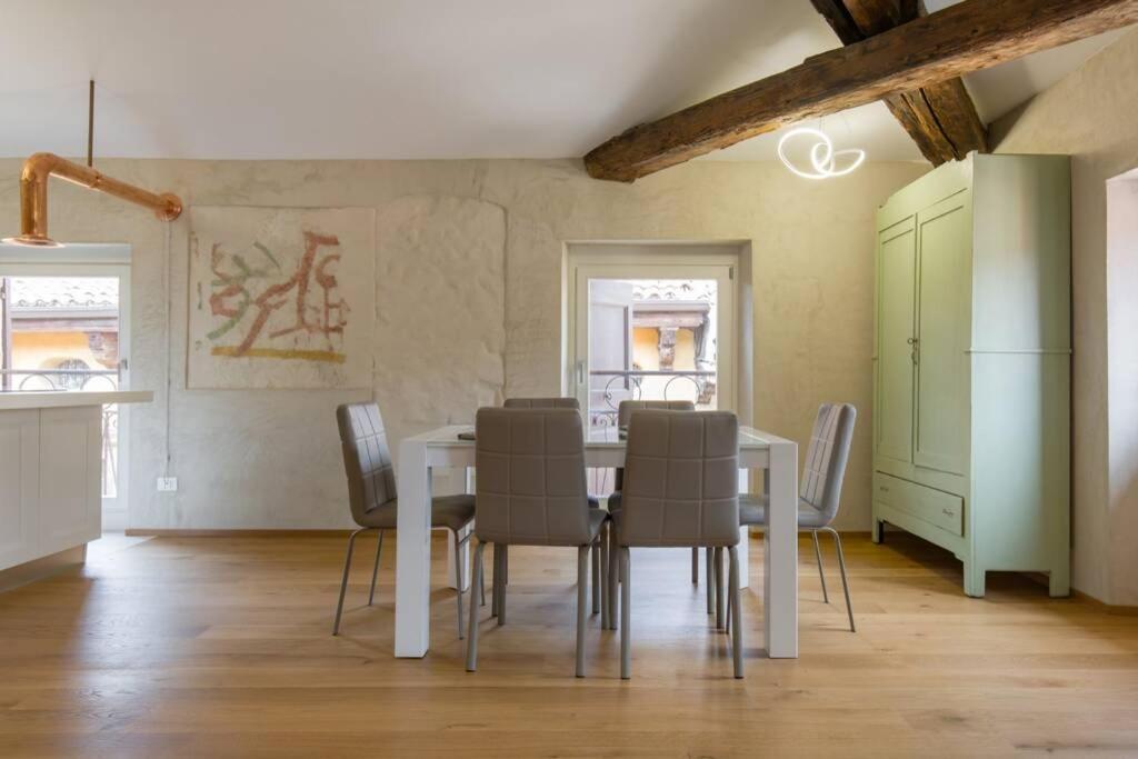 Appartement Luxury Design Apt With Amazing View à Vérone Extérieur photo